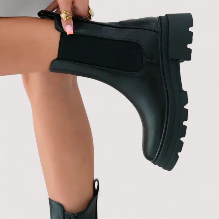 Ana™ | Gležnjače s karakterom